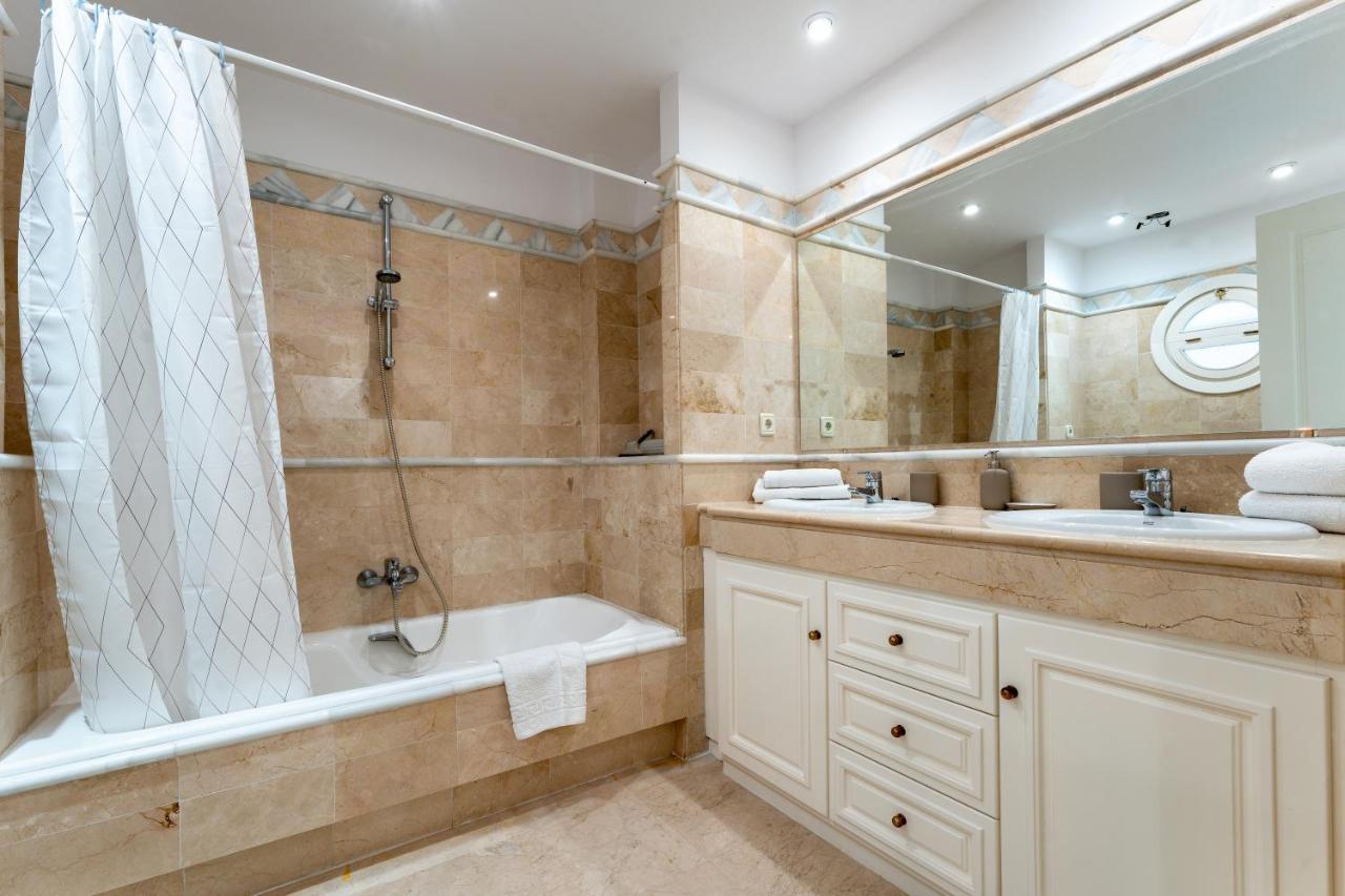 Apartment Elviria Hills